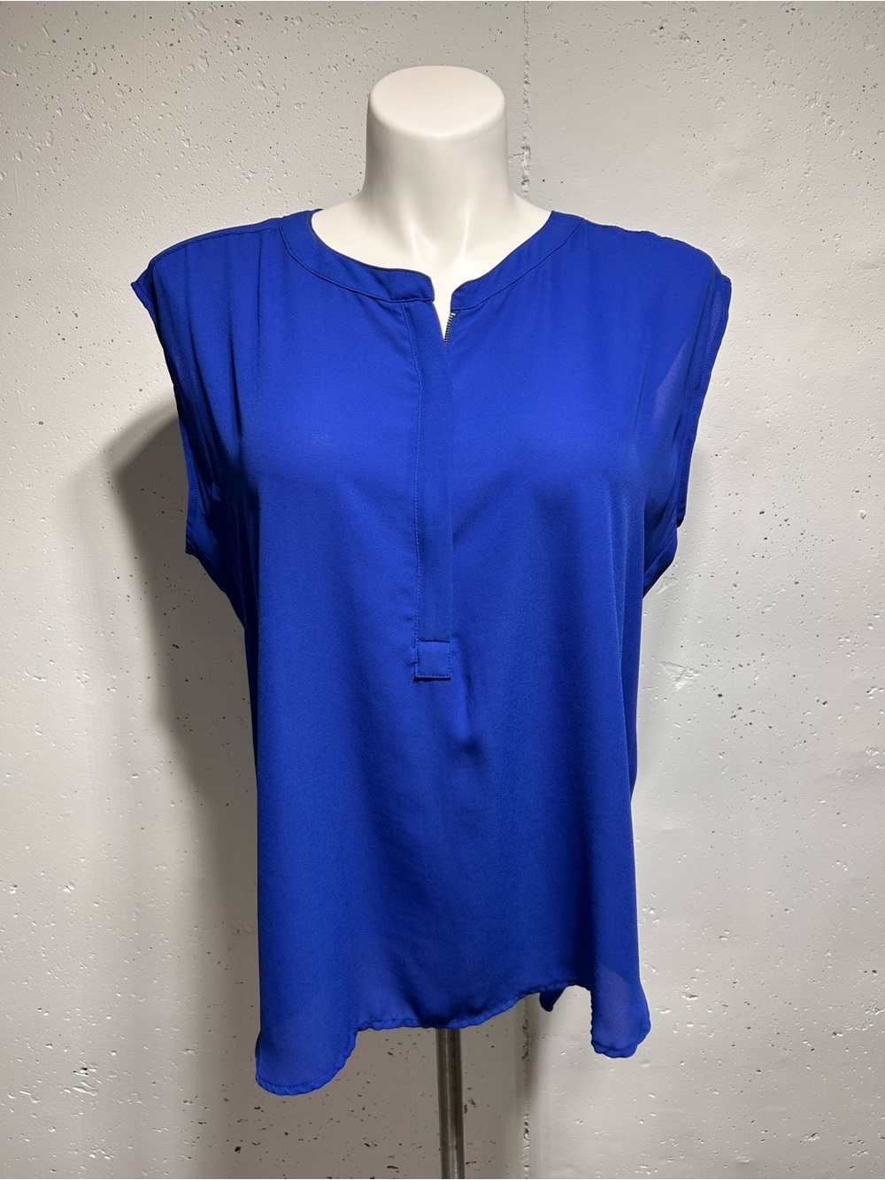 Apt. 9 Women's Royal Blue Sleeveless Split-Neck Popover Blouse XL